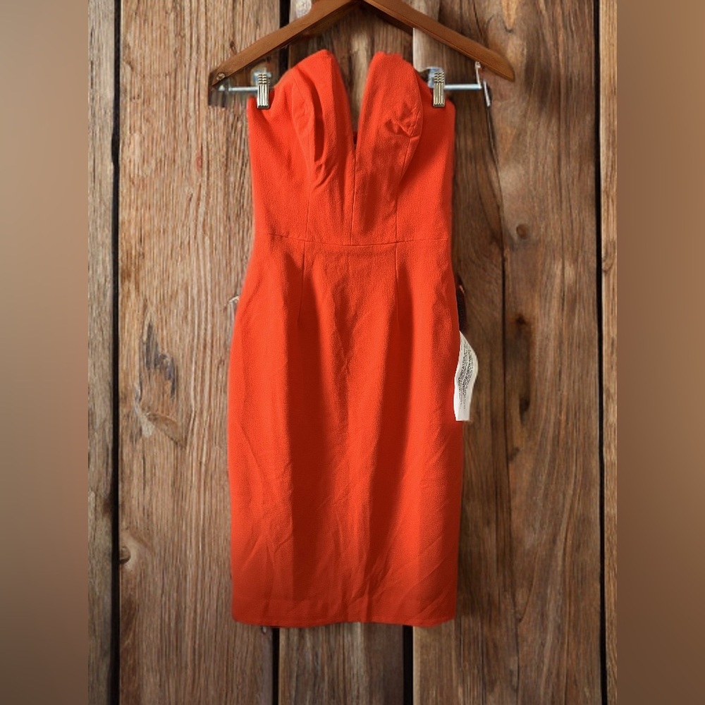 Dress the population cocktail strapless dress NWT size Small